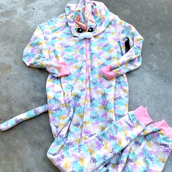 Easy Halloween costume Kitty + Unicorn = Kittycorn Costume Hooded Onesie PJs - Picture 2 of 4